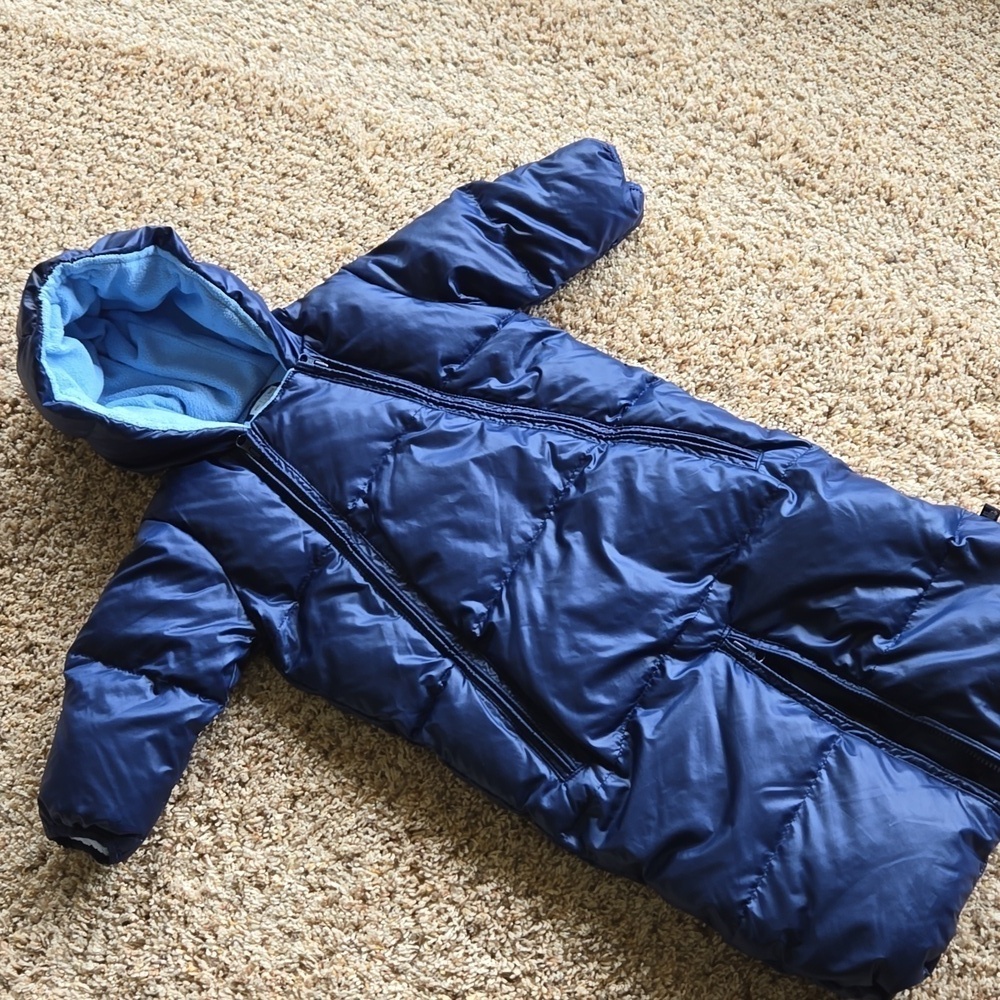 Gap snowsuit,  3-6 months,  euc